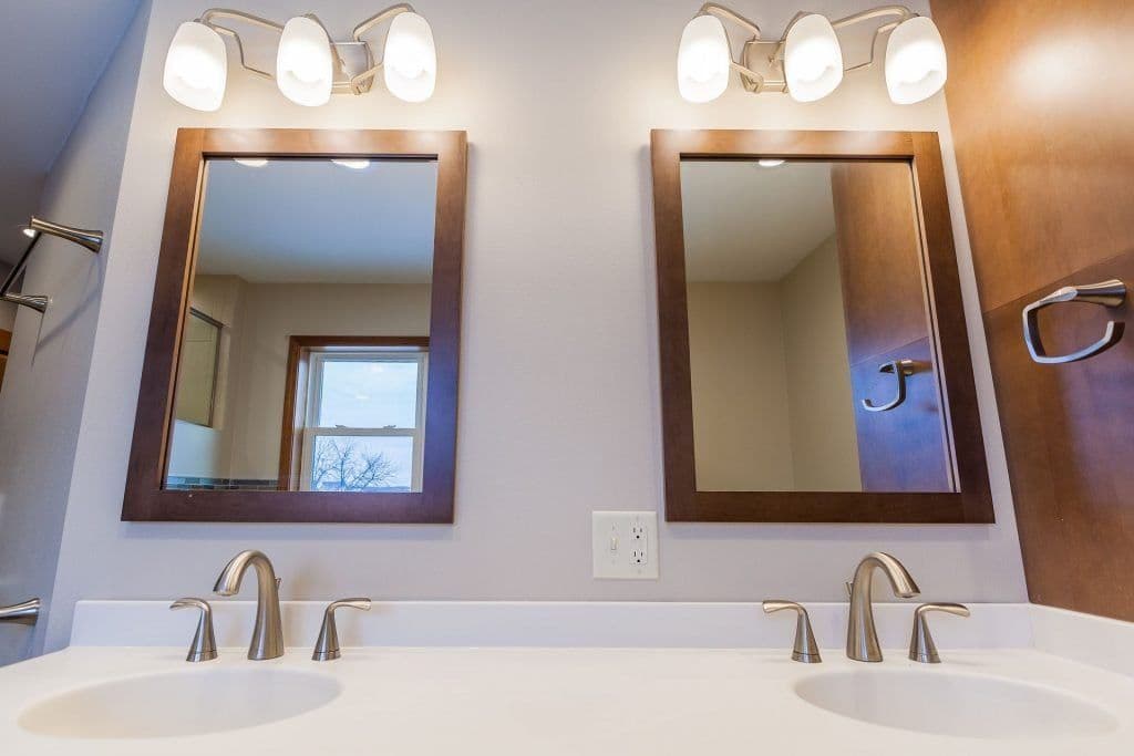 Best bathroom Remodeler Baraboo, WI