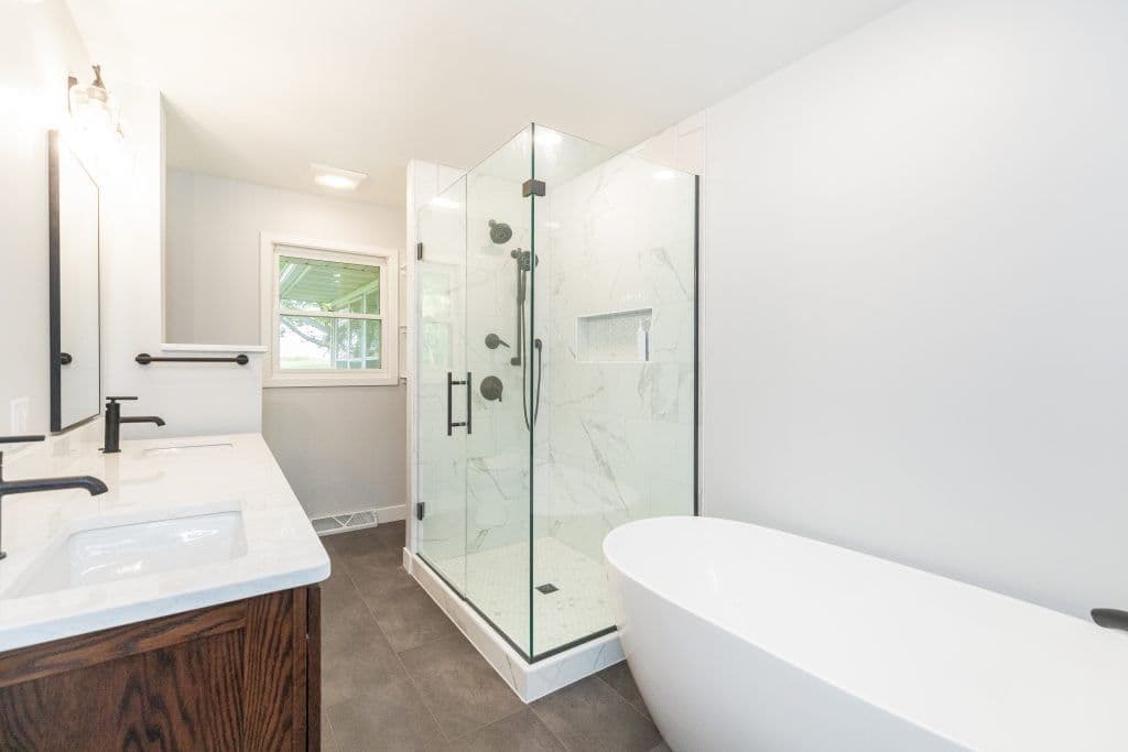 Master bathroom remodeling Verona, WI
