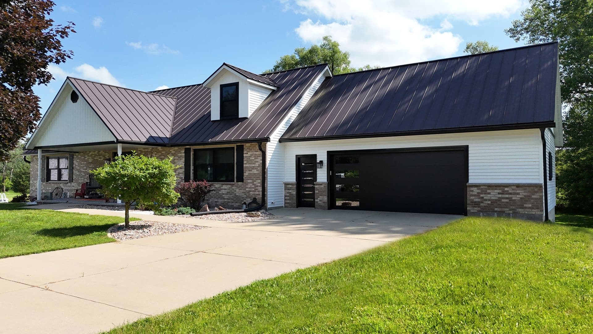 Siding, Window & Door Replacement, Pardeeville